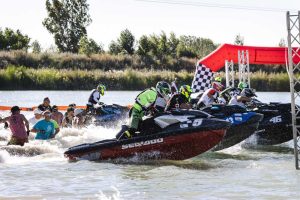 Jet-ski Eb és junior vb: A sportág világsztárjai mellett zene, családi élmény Győr-Győrzámolyban