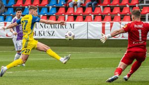 Nem lassít a Kassa!